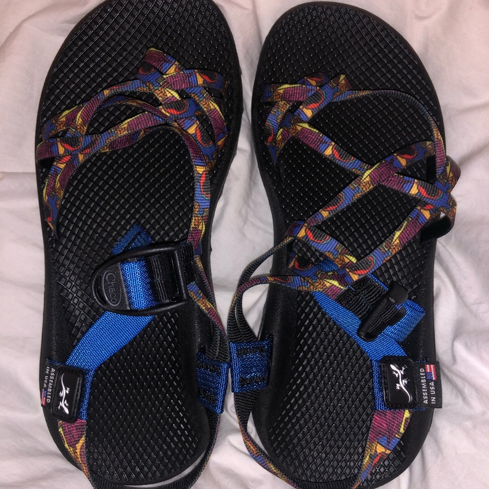Women’s size 9 wide customized chacos sandals